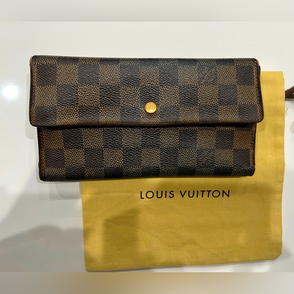 LV Bifold Damier Long Wallet